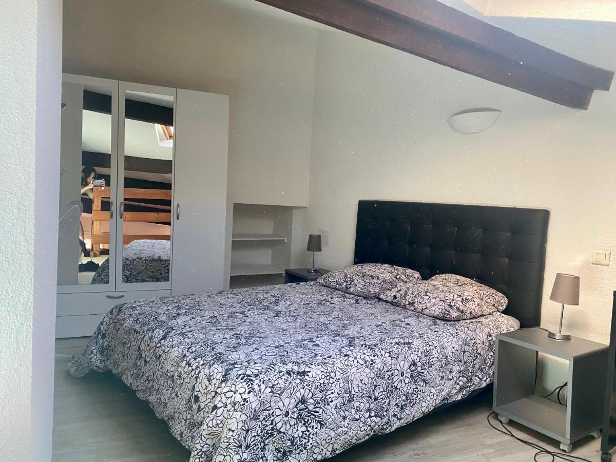 Le Cocon D'Avignon - T2 Duplex 40M2 - Centre Historique Intra Muros- Wifi Climatisation المظهر الخارجي الصورة